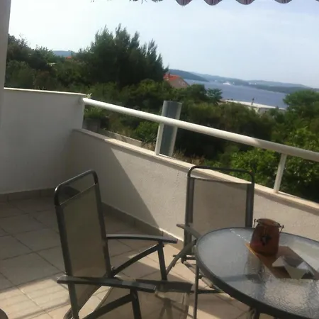 Apartman Ferienwohnung In Kuciste Mit Privatem Balkon *